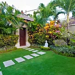 Villa Indah
